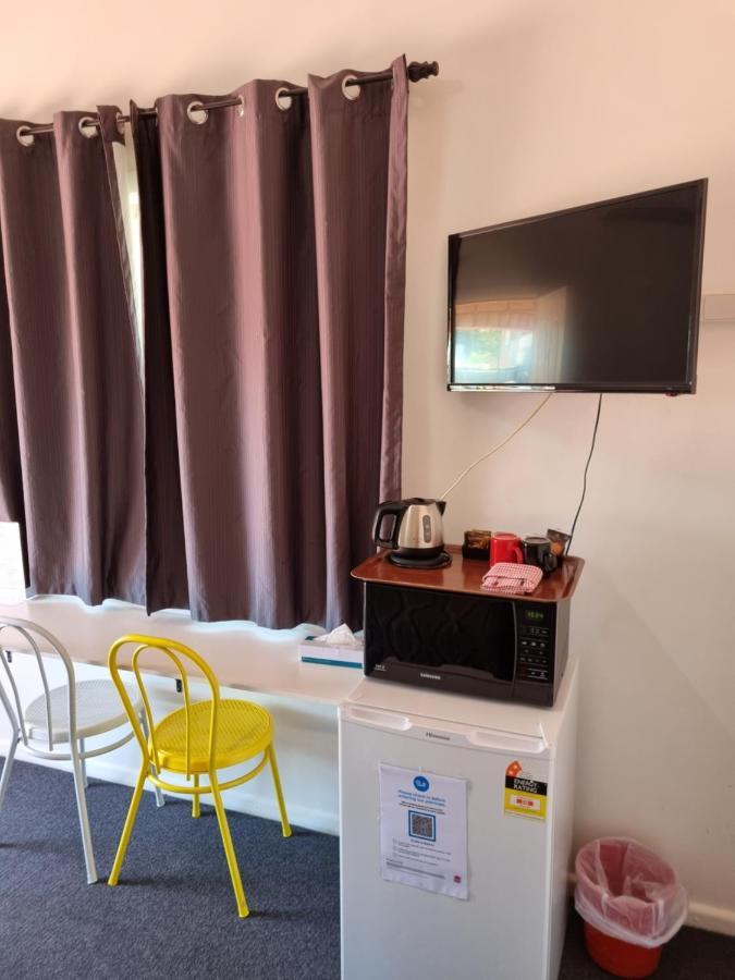 Taree Lodge Motel Екстер'єр фото