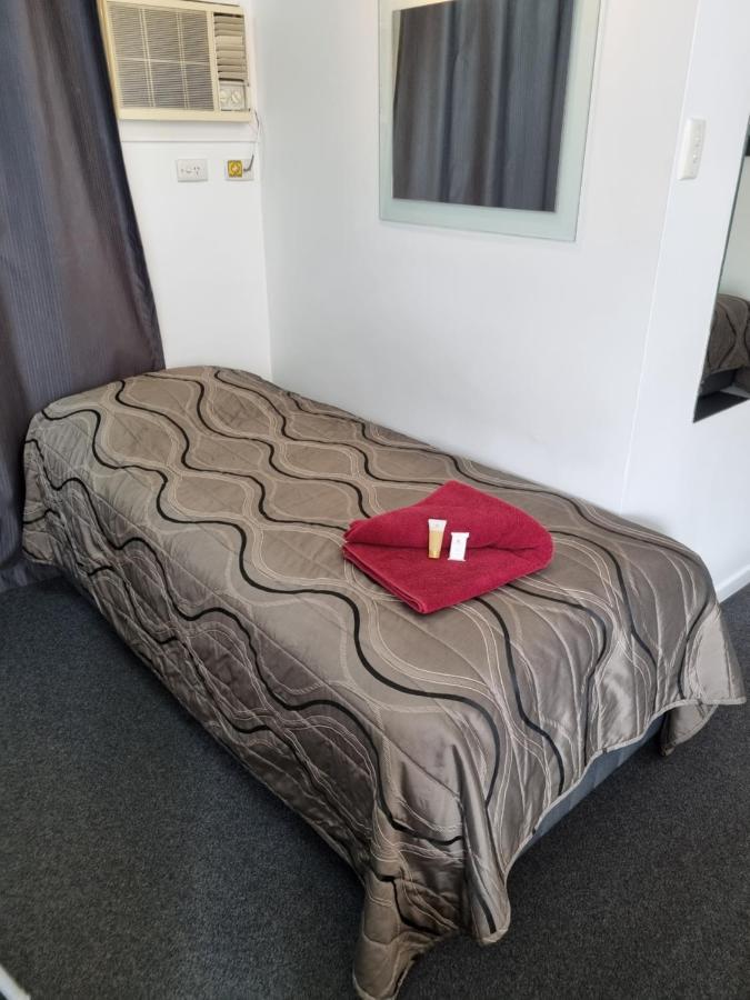 Taree Lodge Motel Екстер'єр фото