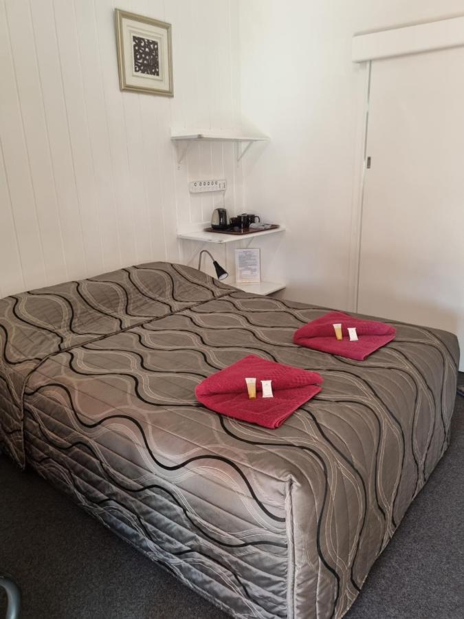 Taree Lodge Motel Екстер'єр фото
